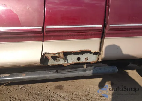 1998 Ford F-250 Lariat/Standard/Xl/Xlt z USA, uszkodzony, nr VIN 1FTPX28LXWNA70993